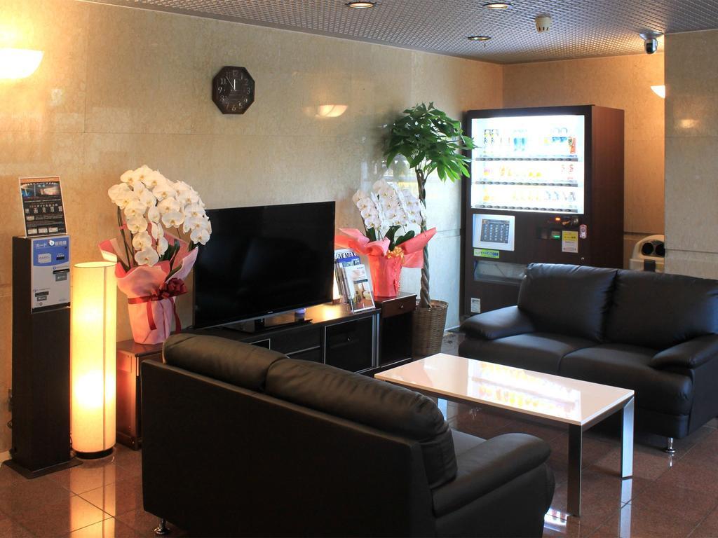 Hotel Livemax Budget Tokyo Hamura Ekimae Екстериор снимка